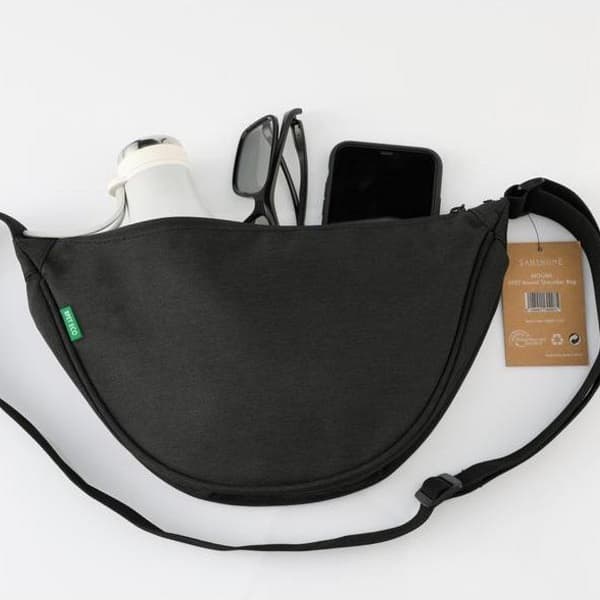 Abaray – Recycled Half Moon Sling Bag detail 2