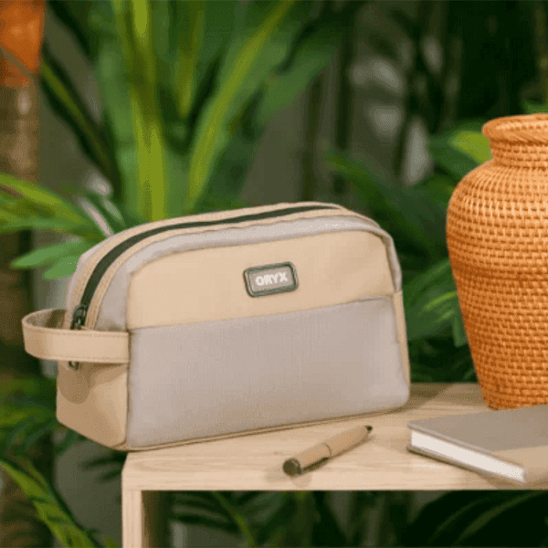 Corell – Compact Essentials Pouch detail 6