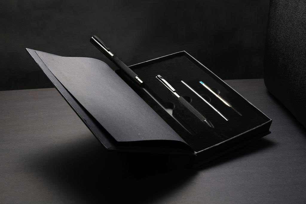 BLACK FOREST - UMA Gift Set of 2 Premium Mesh Metal Pens detail 6