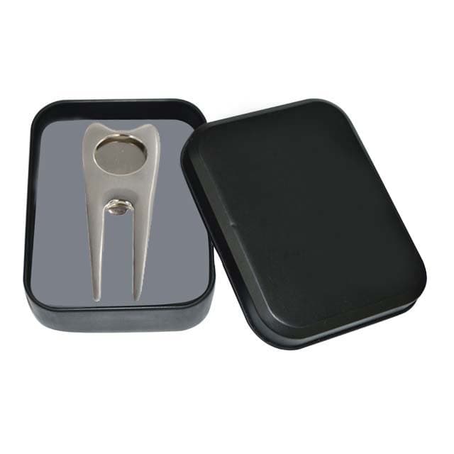 BRUGG - Divot Tool With Ball Marker in a Tin Box corporate gift