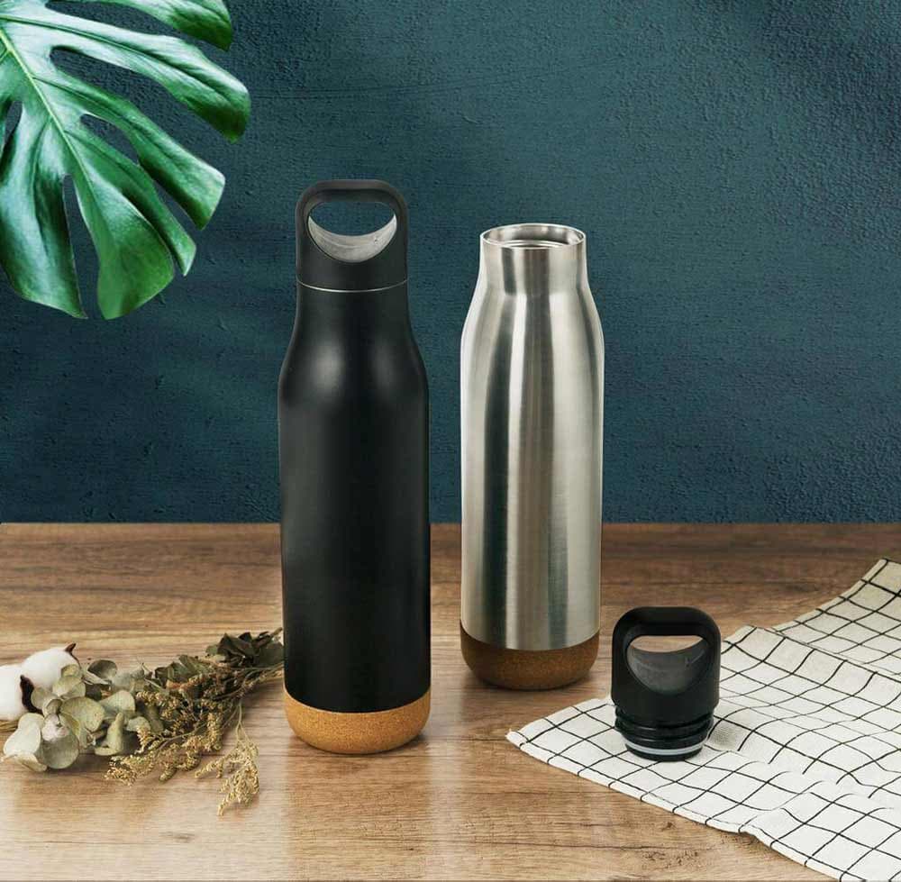 CREIL - Giftology Insulated Water Bottle with Cork Base - Black detail 2