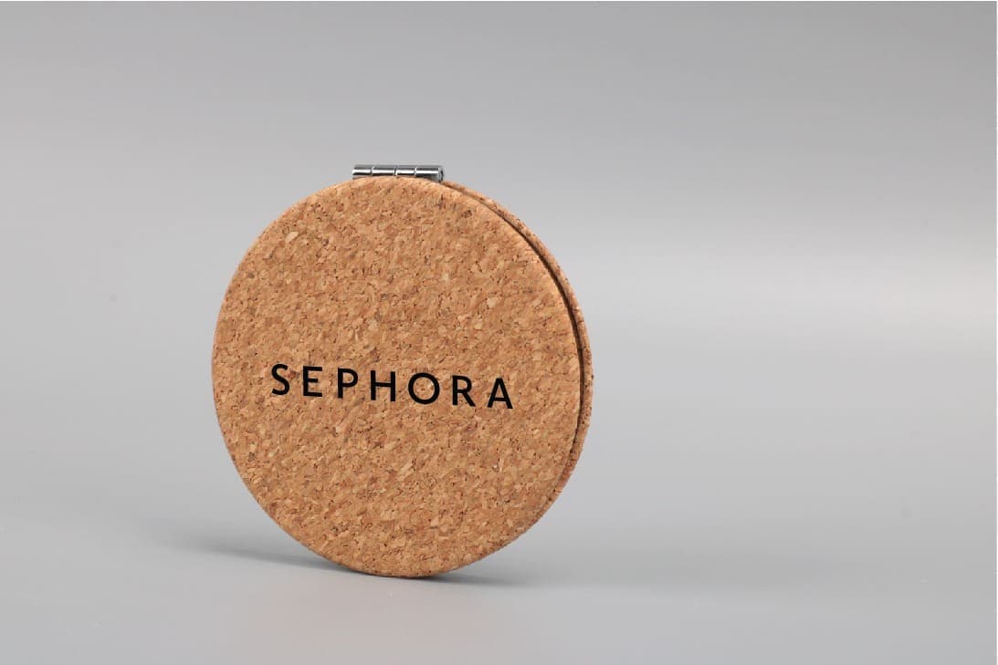 CROSA - eco-neutral Cork Pocket Mirror detail 3