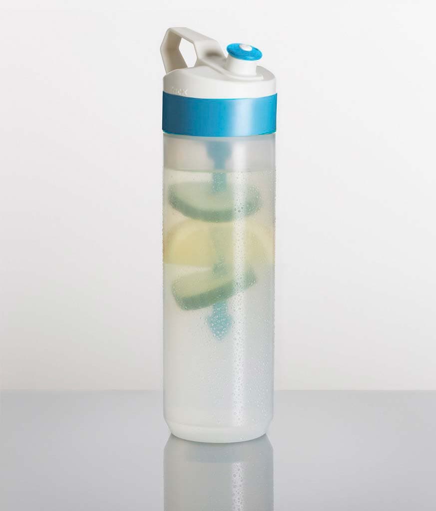 FUSE - TACX Fruit Infuser Bottle - Light Blue detail 3