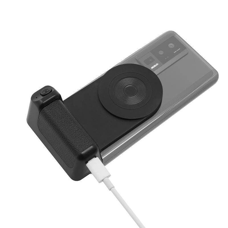 KORMAN - @memorii® Magnetic Phone Stand with 15W Wireless Charging and Remote Shutter - Black detail 2