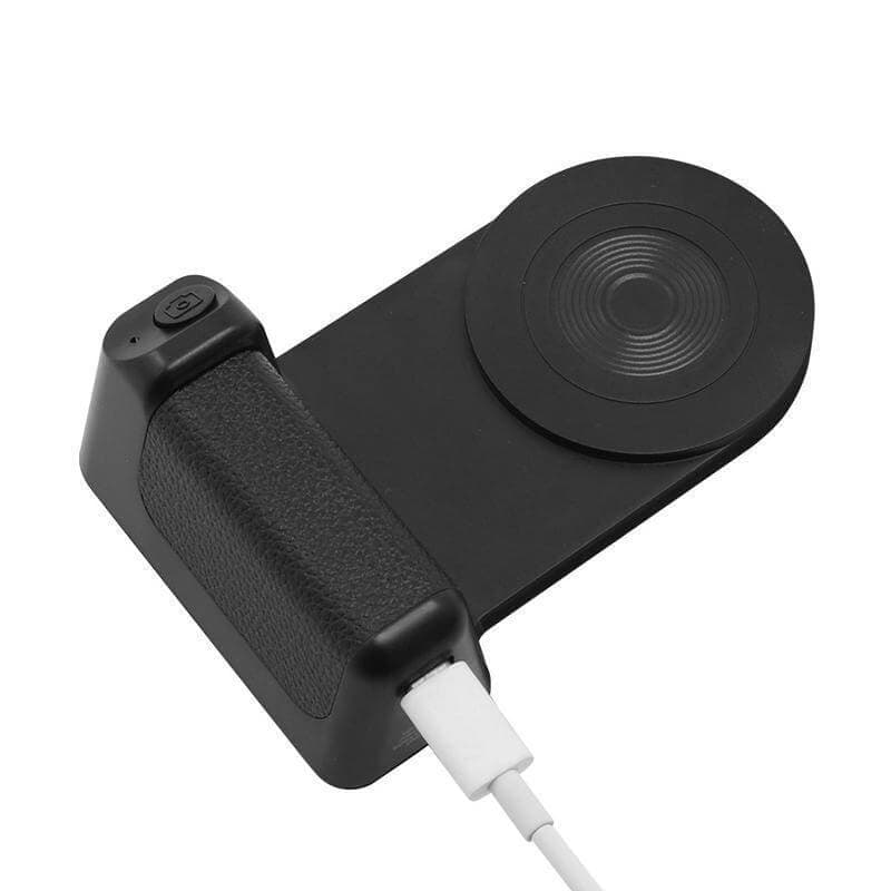 KORMAN - @memorii® Magnetic Phone Stand with 15W Wireless Charging and Remote Shutter - Black detail 3