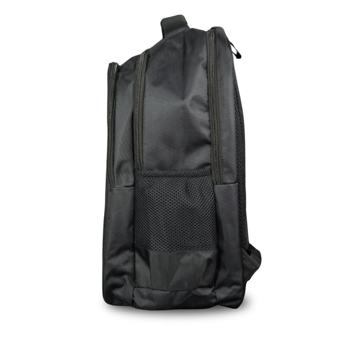 RIVNE - Giftology Laptop Backpack - Black detail 2