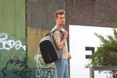 XDDESIGN BOBBY HERO Anti-theft Backpack in rPET material Grey detail 6