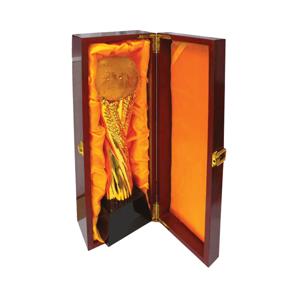 Zircon – Crystal Glass Award detail 2