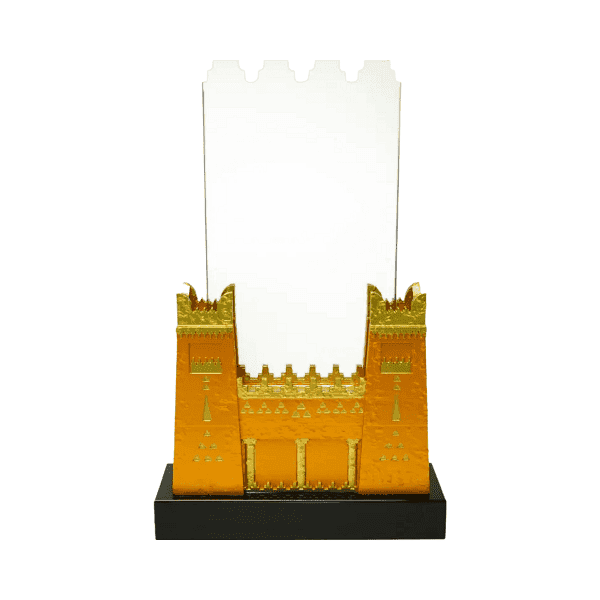 Regalus Crystal – Castle-Design Crystal Award in Black Box