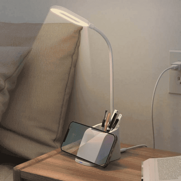 Rosakoi – 3-in-1 Desk Lamp with 15W Wireless Charger & Pen Holder detail 5