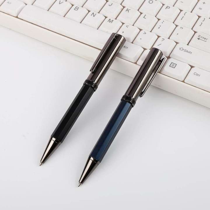 Putano – Metal Pen detail 3
