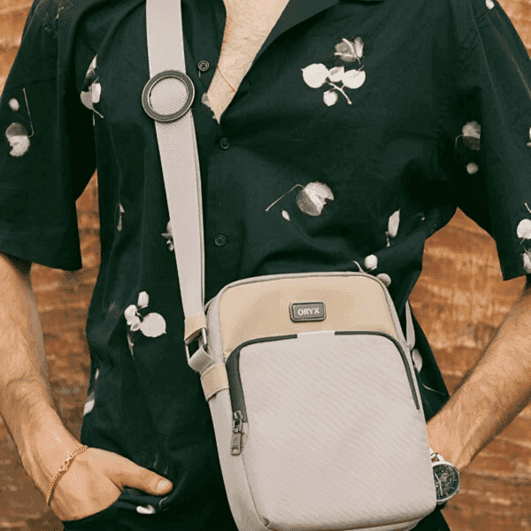 Velo – Light Weight Messenger Bag detail 6