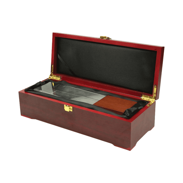 Martel – Crystal and Wood Trophy preview