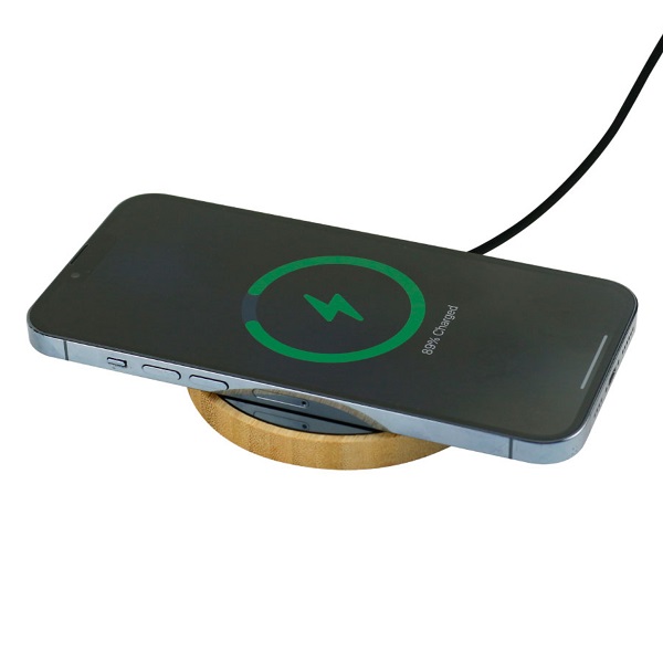 Salvio – 15W Bamboo and Recycled Wireless Charger preview