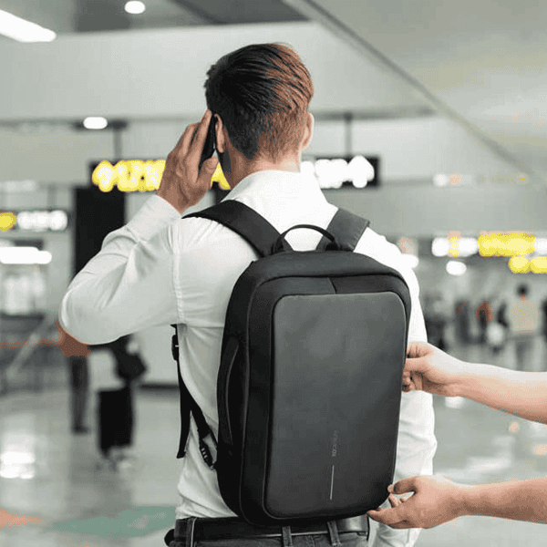 Bobby Buzz – Backpack and Briefcase preview