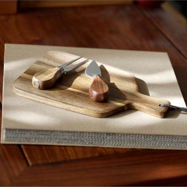 Tamado – Wooden Serving Board with Knives preview